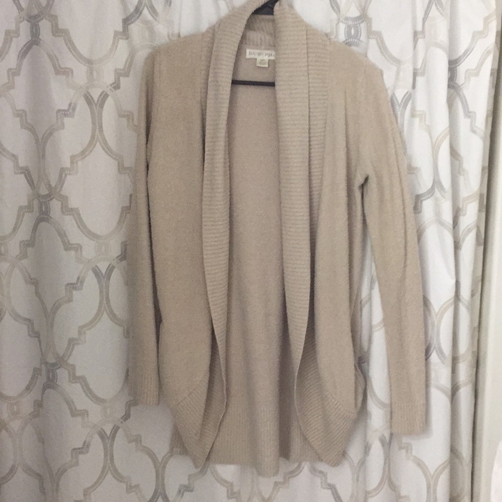 Barefoot dreams cardigan size xs/s